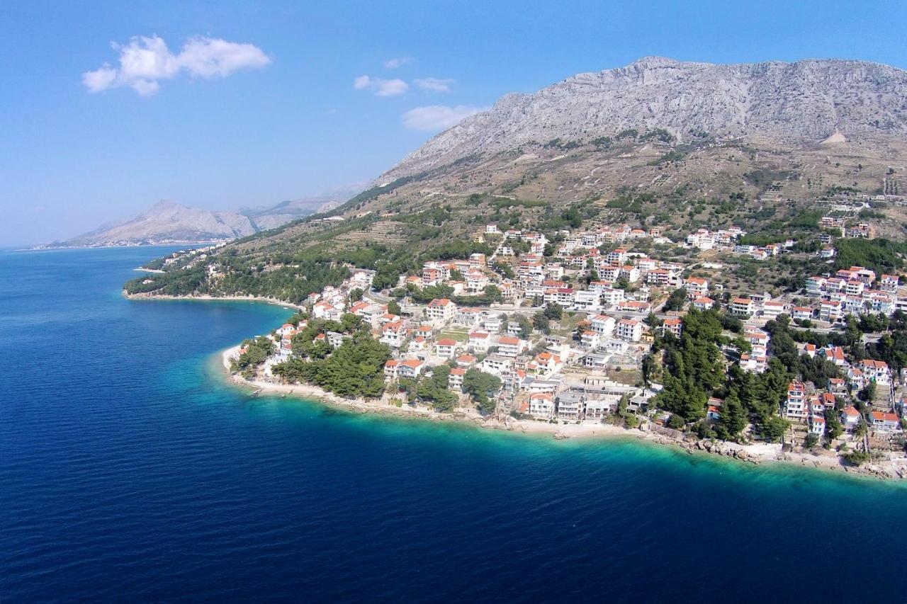 Apartments By The Sea Stanici, Omis - 19728 Bagian luar foto